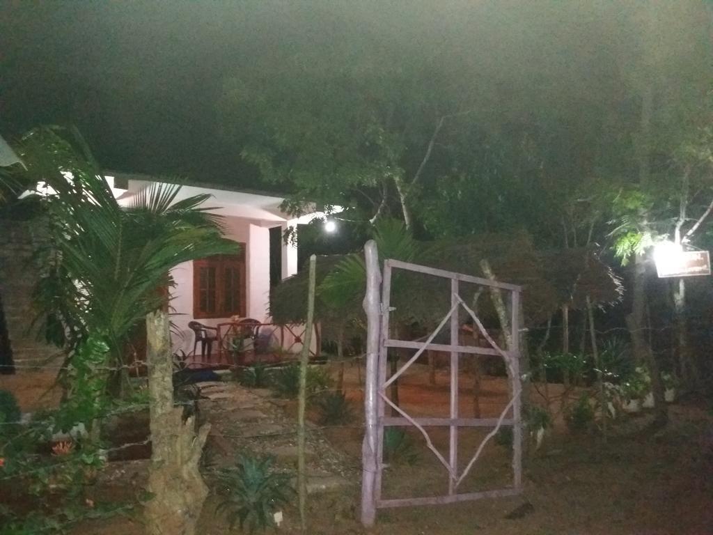 Star Sun Homestay Tangalle Exterior foto
